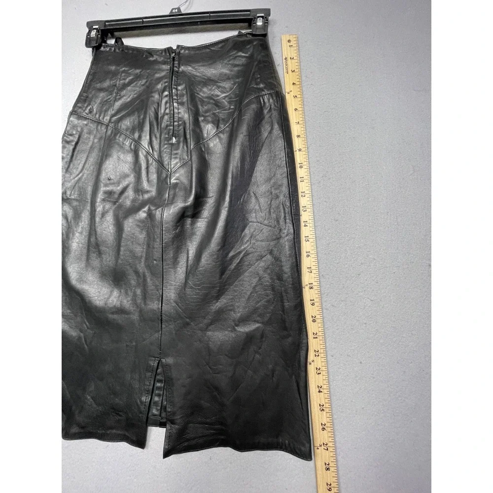 Emphasis pencil skirt